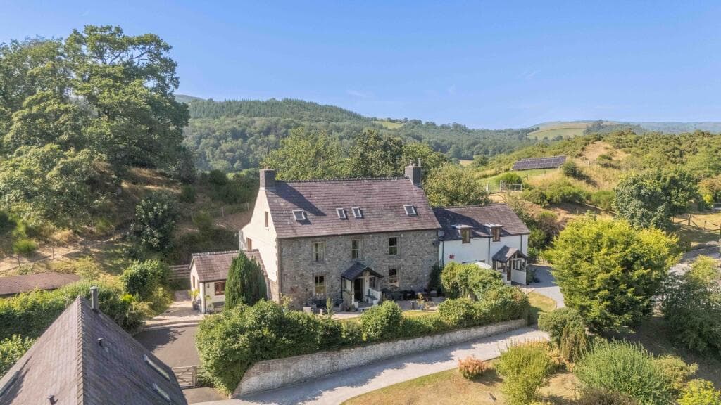 7 bedroom detached house for sale in Llandovery, SA20