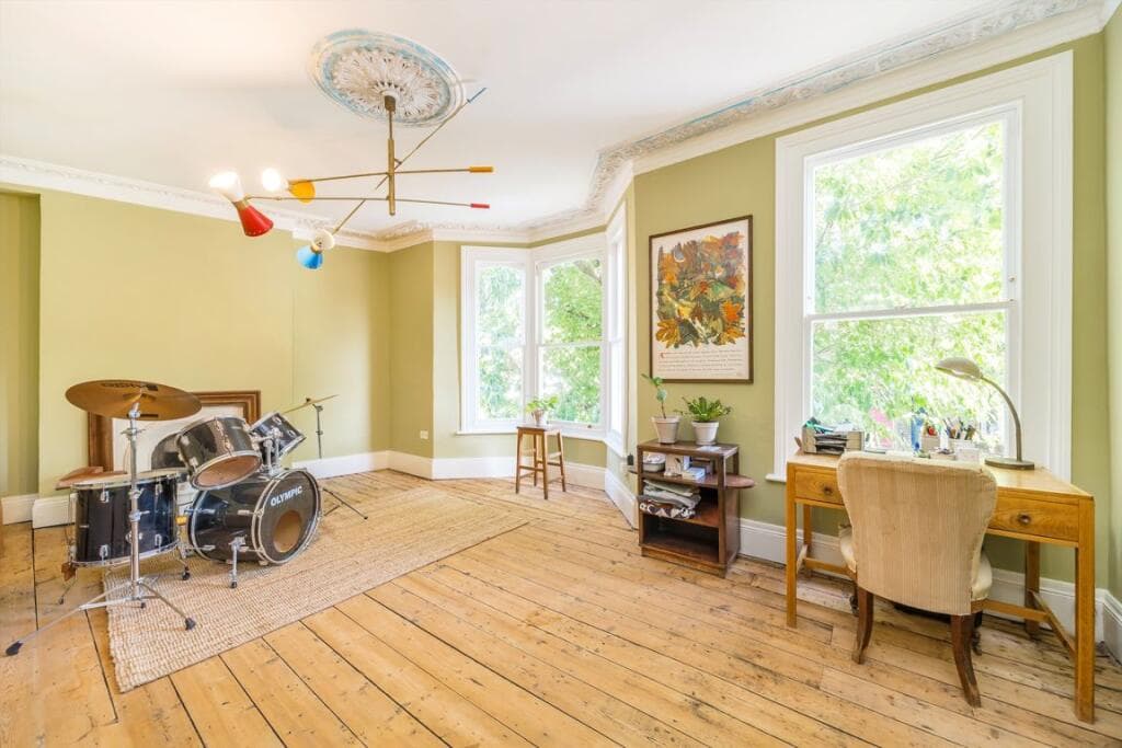 5 bedroom house for sale in Twisden Road, Dartmouth Park, NW5
