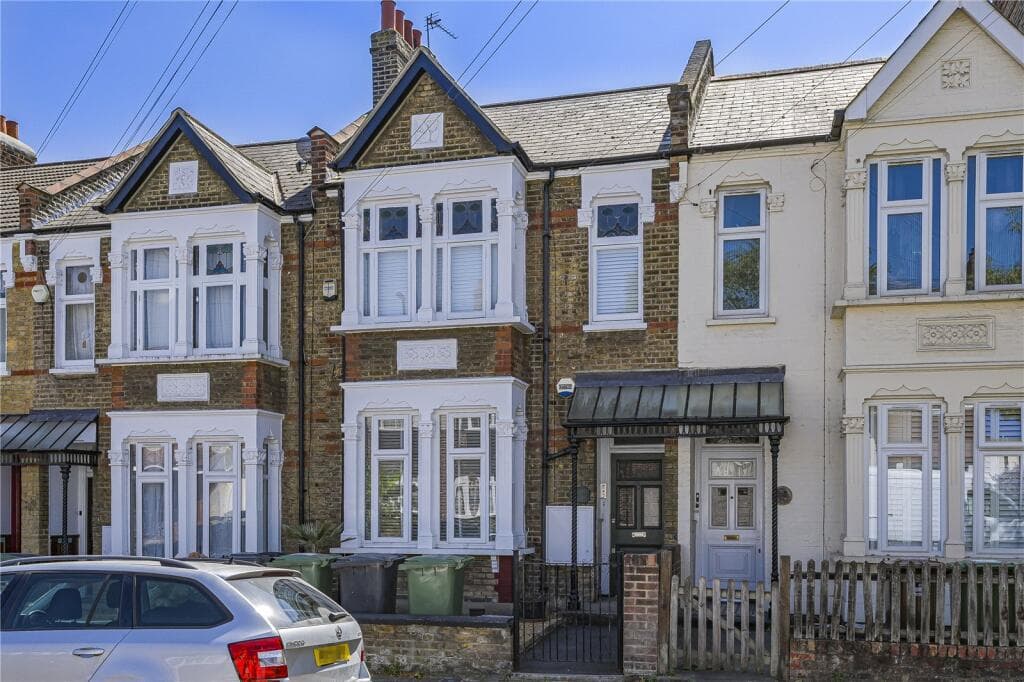 1 bedroom apartment for sale in Chudleigh Road, London, SE4