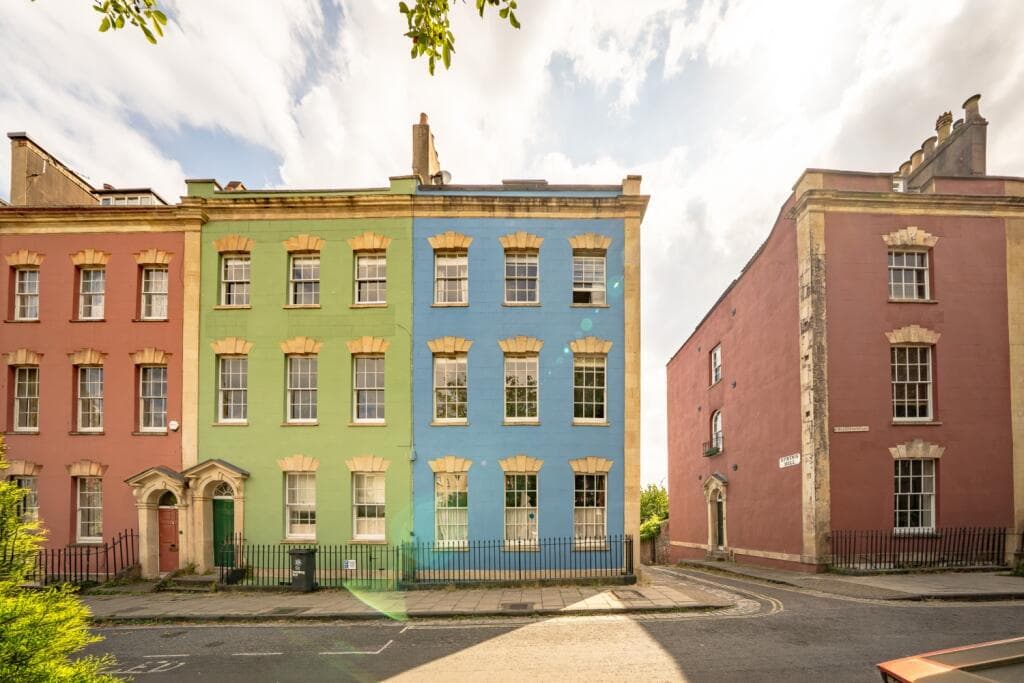 5 bedroom end of terrace house for sale in Kingsdown Parade, Bristol, BS6