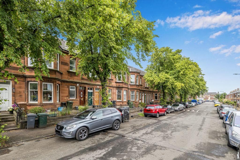 2 bedroom flat for sale in 74 Baronscourt Terrace, Willowbrae, Edinburgh, EH8 7EP, EH8