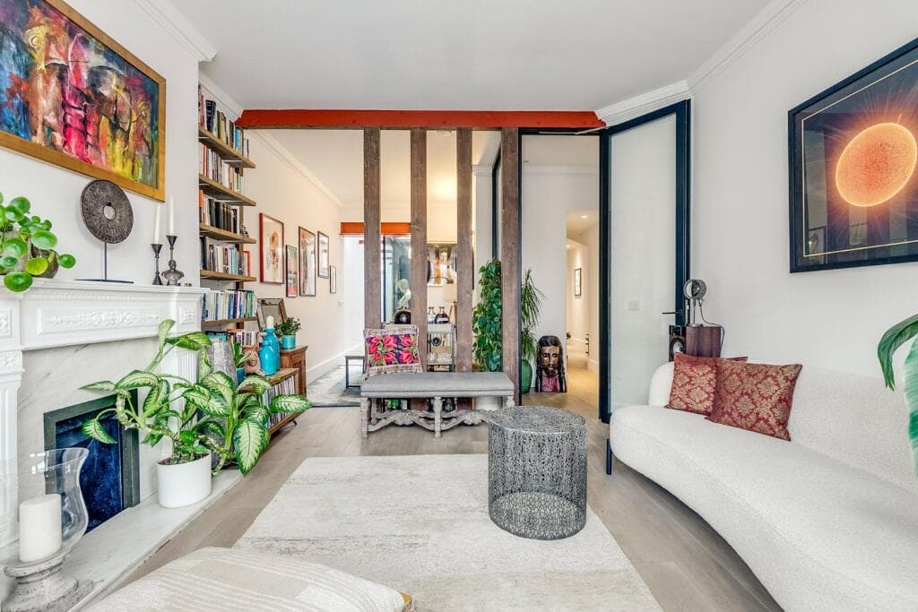 2 bedroom apartment for sale in Constantine Road, London, NW3