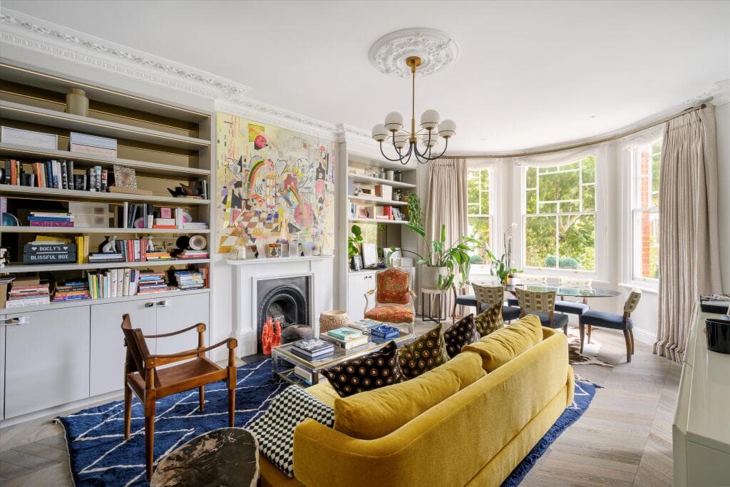 2 bedroom flat for sale in Bassett Road, London W10
