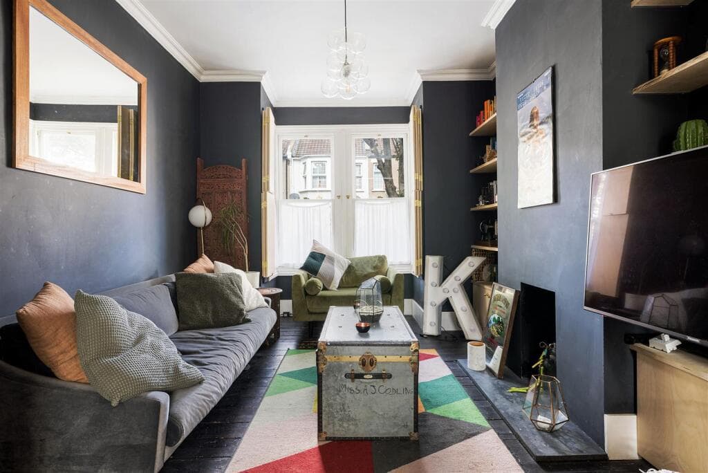 4 bedroom terraced house for sale in Bristol Road, Forest Gate, E7