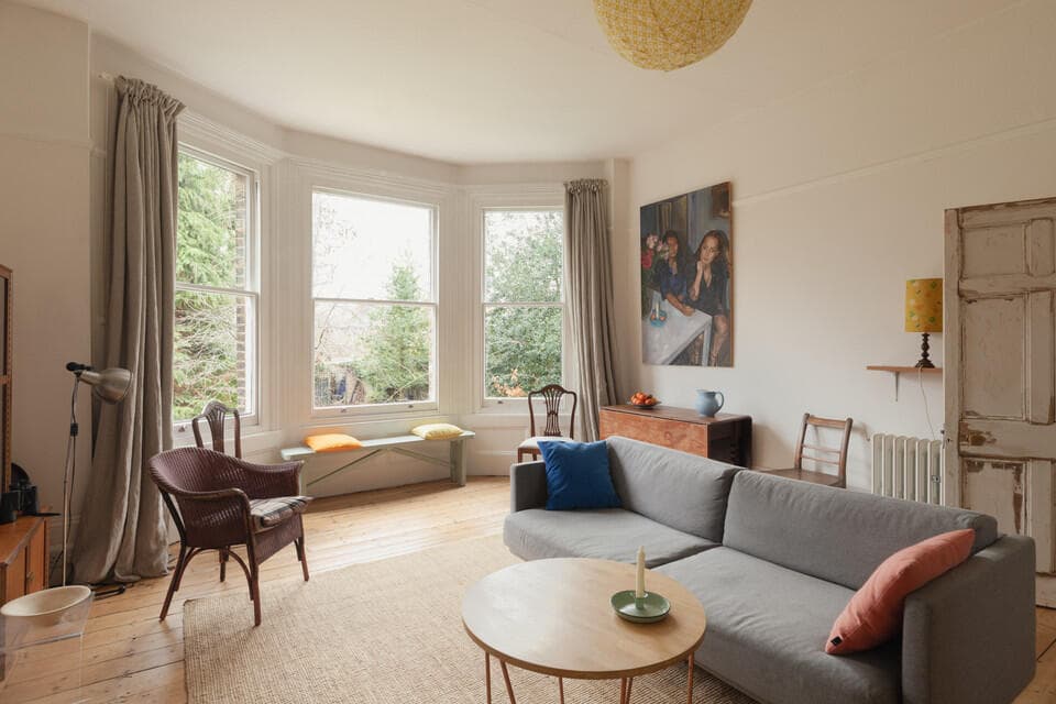 2 bedroom flat for sale in Wickham Road, Brockley, SE4