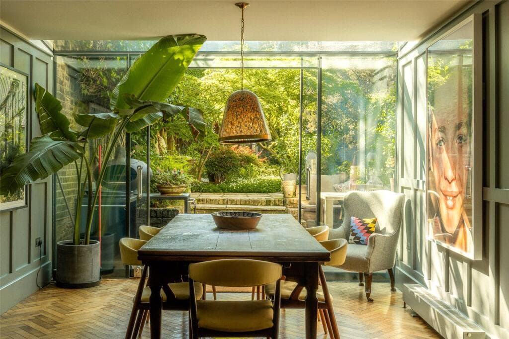 5 bedroom terraced house for sale in Royal Crescent, Holland Park, London, W11