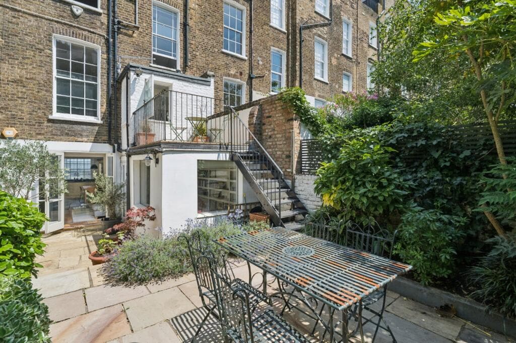 3 bedroom apartment for sale in Gloucester Avenue, Primrose Hill, London, NW1