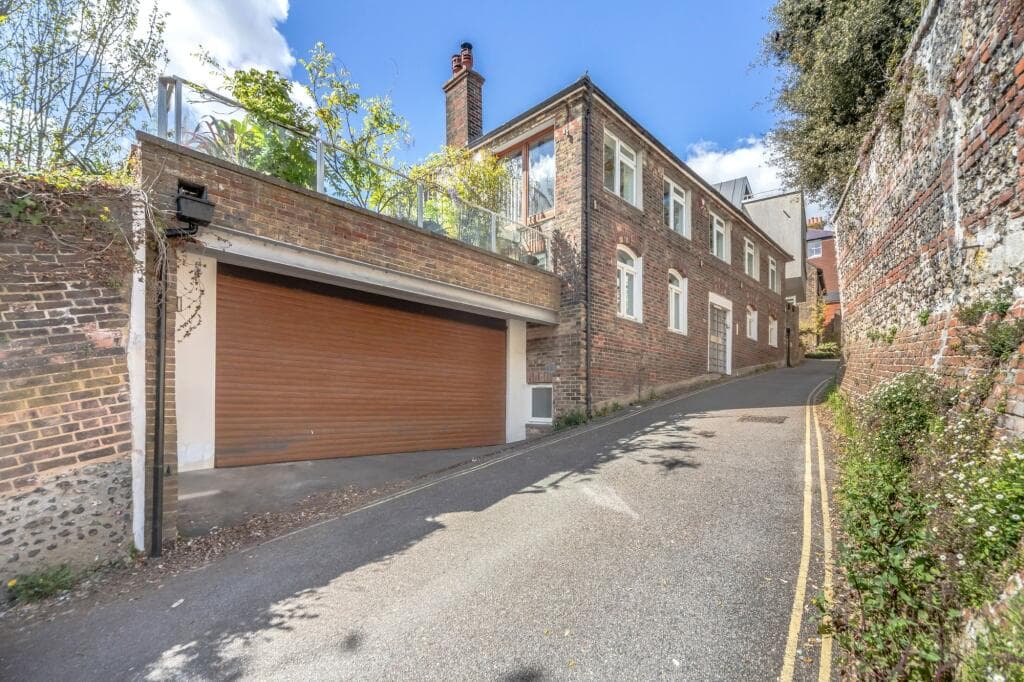 5 bedroom house for sale in Watergate Lane, Lewes, BN7