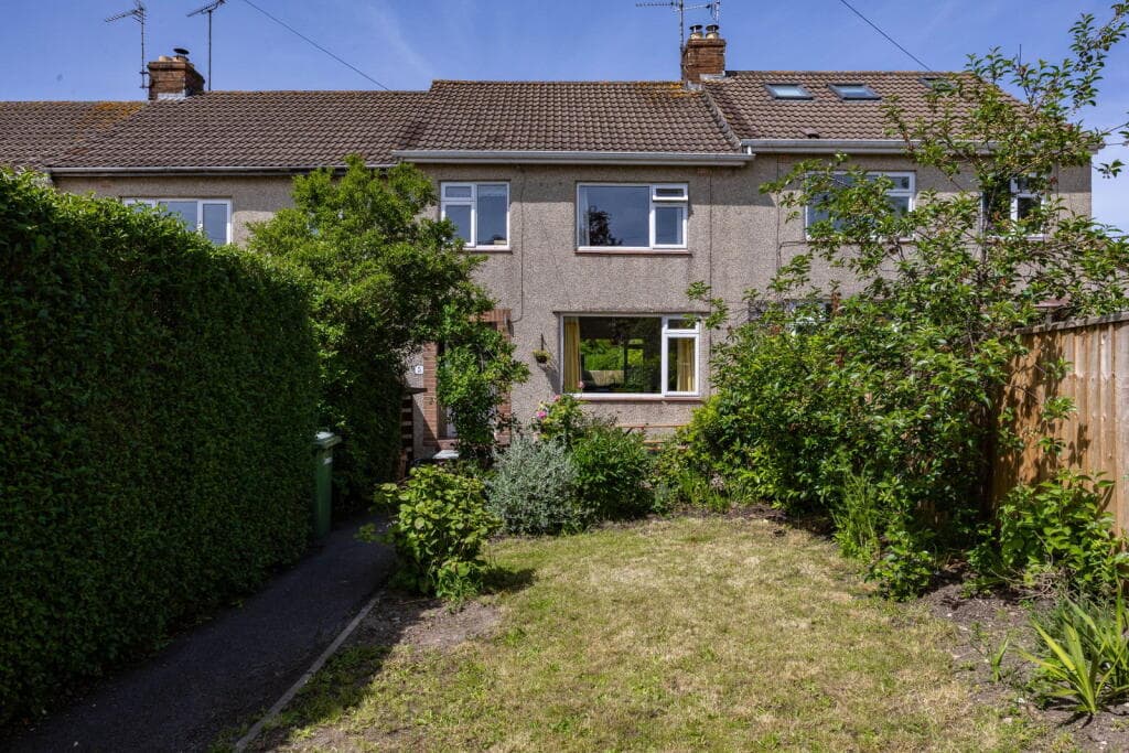 3 bedroom terraced house for sale in Lewis Crescent, Frome, BA11 2LF, BA11