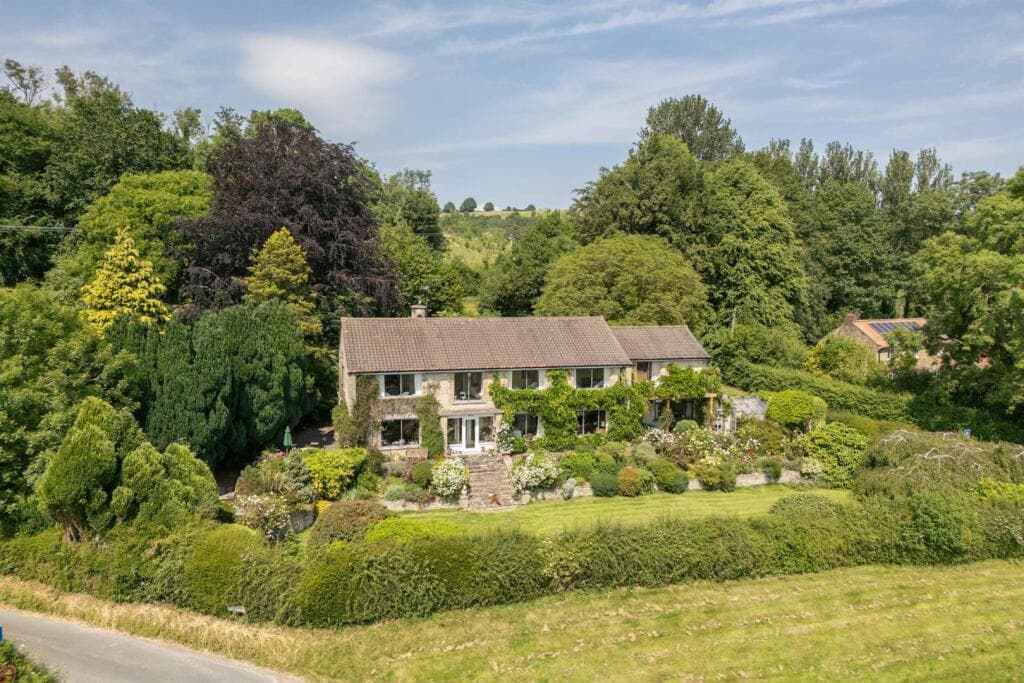 5 bedroom house for sale in West End, Ampleforth, York, YO62