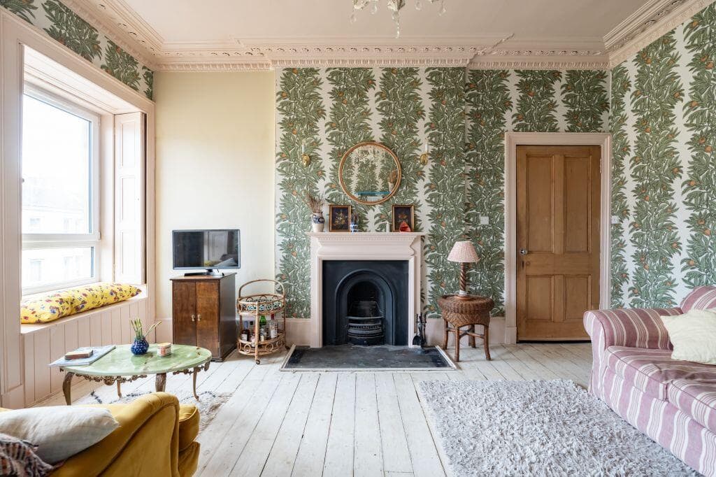 2 bedroom flat for sale in 7 3F2 Panmure Place, Edinburgh, EH3 9HP, EH3