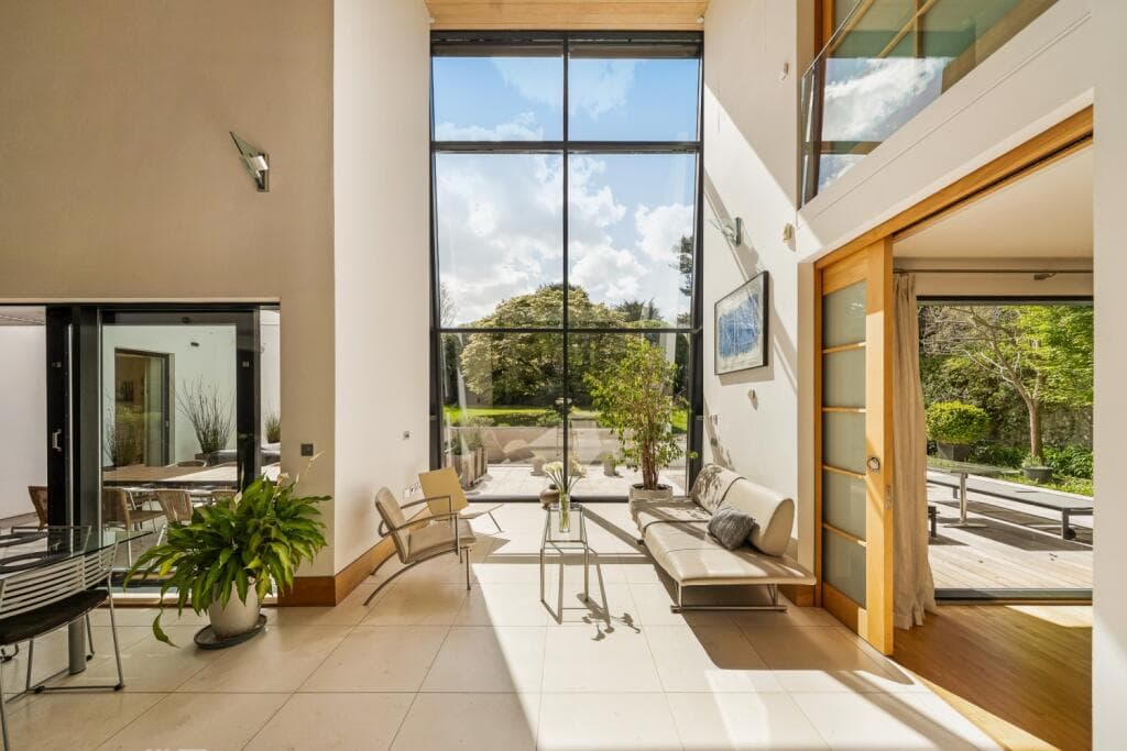 6 bedroom detached house for sale in Abbots Leigh, Bristol, BS8