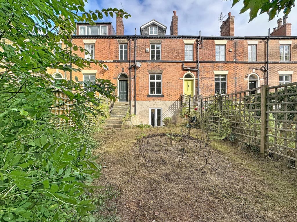 3 bedroom terraced house for sale in Claremont Road, Far Headingley, Leeds, West Yorkshire, LS6