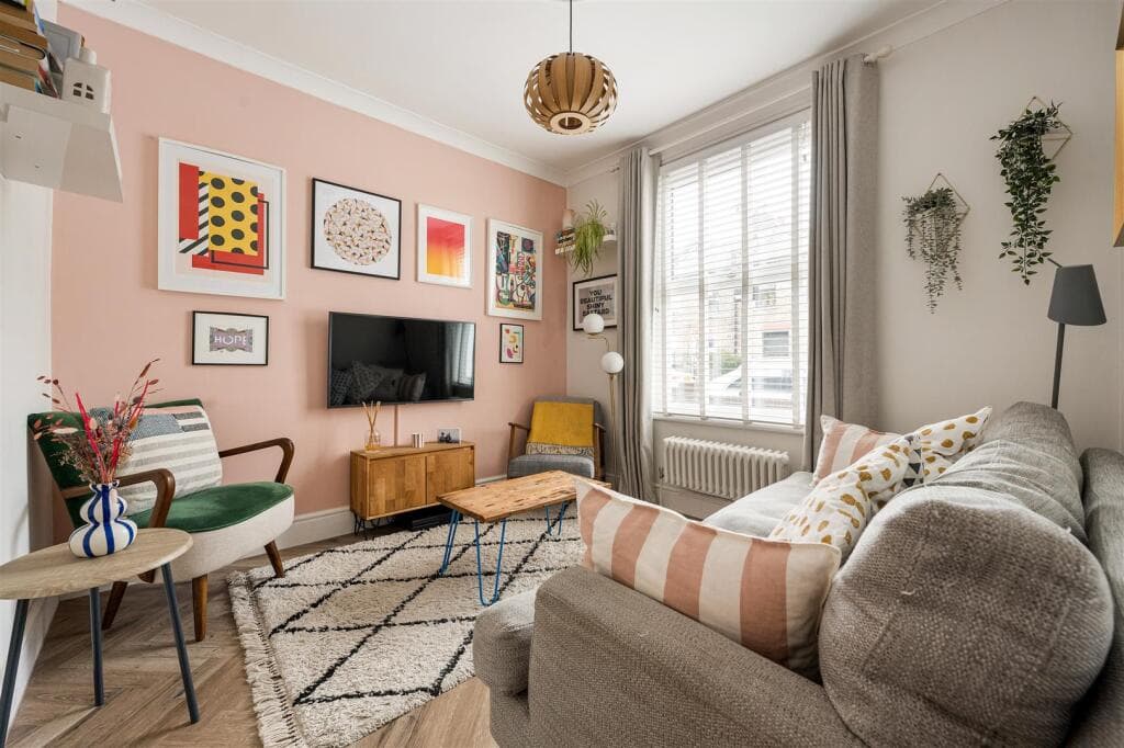 2 bedroom terraced house for sale in Odessa Road, Forest Gate, E7