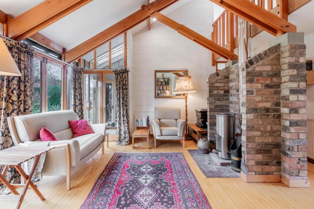 3 bedroom detached house for sale in Orchard Terrace, Whittlesford, CB22