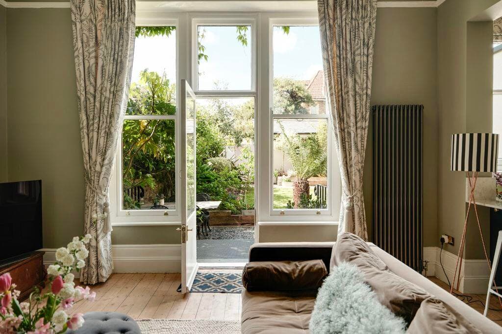 3 bedroom apartment for sale in Chantry Road | Clifton, BS8