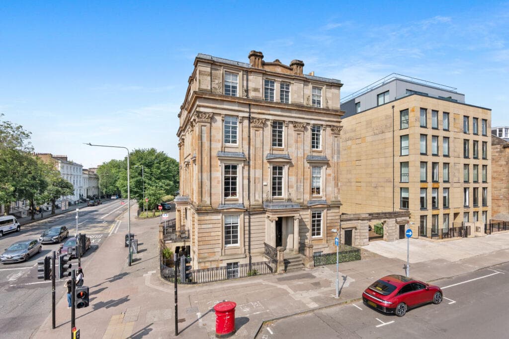 4 bedroom flat for sale in 2/1, 1 North Claremont Street, Glasgow, G3