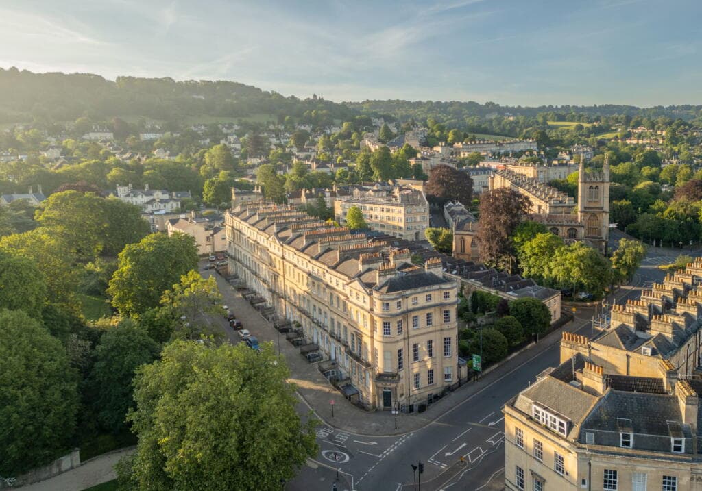 3 bedroom flat for sale in Sydney Place, Bath, BA2 6NE, BA2