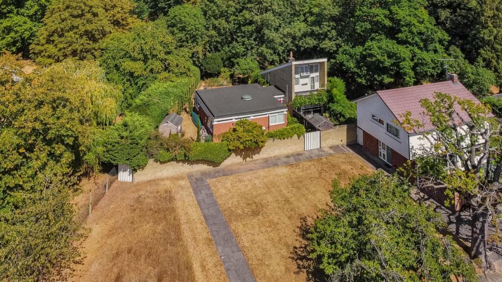 4 bedroom detached house for sale in Courtyards, Little Shelford, CB22