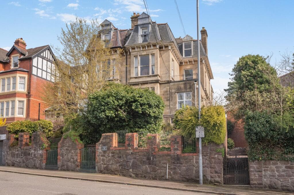 7 bedroom semi-detached house for sale in Stow Park Avenue, Newport, NP20