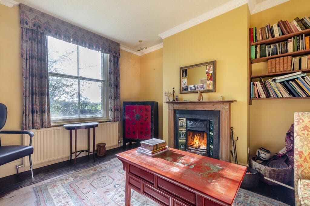 3 bedroom detached house for sale in Barcombe Mills Road, Barcombe, Lewes, East Sussex, BN8