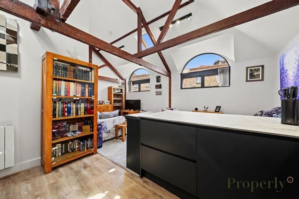 1 bedroom flat for sale in Stanstead Road, London, SE23