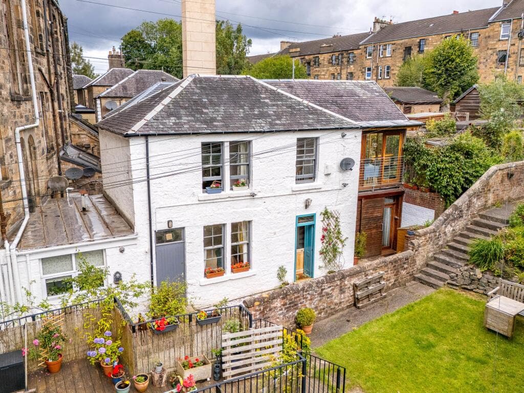 2 bedroom house for sale in Botanic Crescent, Botanics, Glasgow, G20