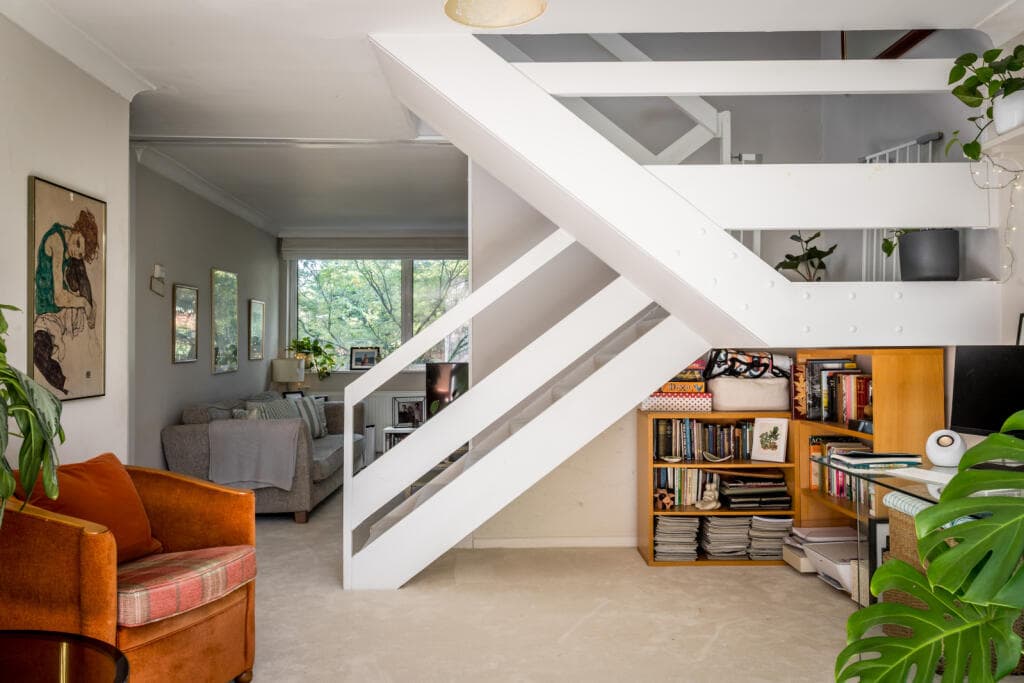 4 bedroom terraced house for sale in Oatlands Green, Weybridge, Surrey, KT13