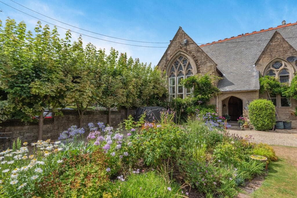 3 bedroom semi-detached house for sale in The Hurst, Cleobury Mortimer, DY14