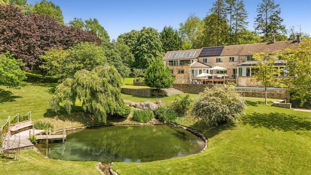 5 bedroom barn conversion for sale in Abnash, Chalford Hill, Stroud, GL6
