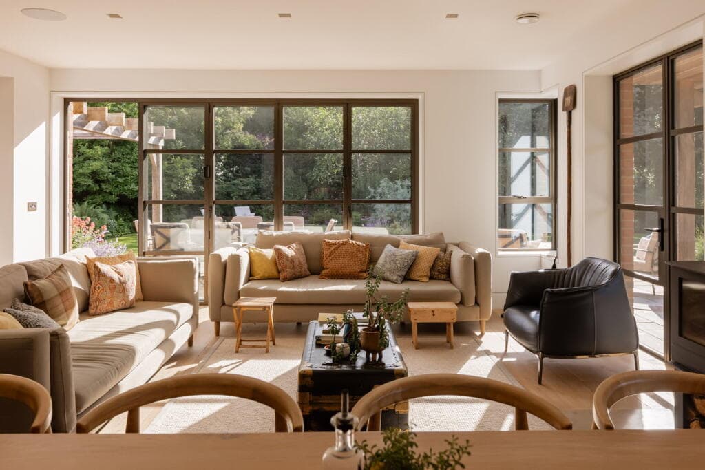 5 bedroom detached house for sale in Summerhouse Road, Godalming, GU7 1QB, GU7