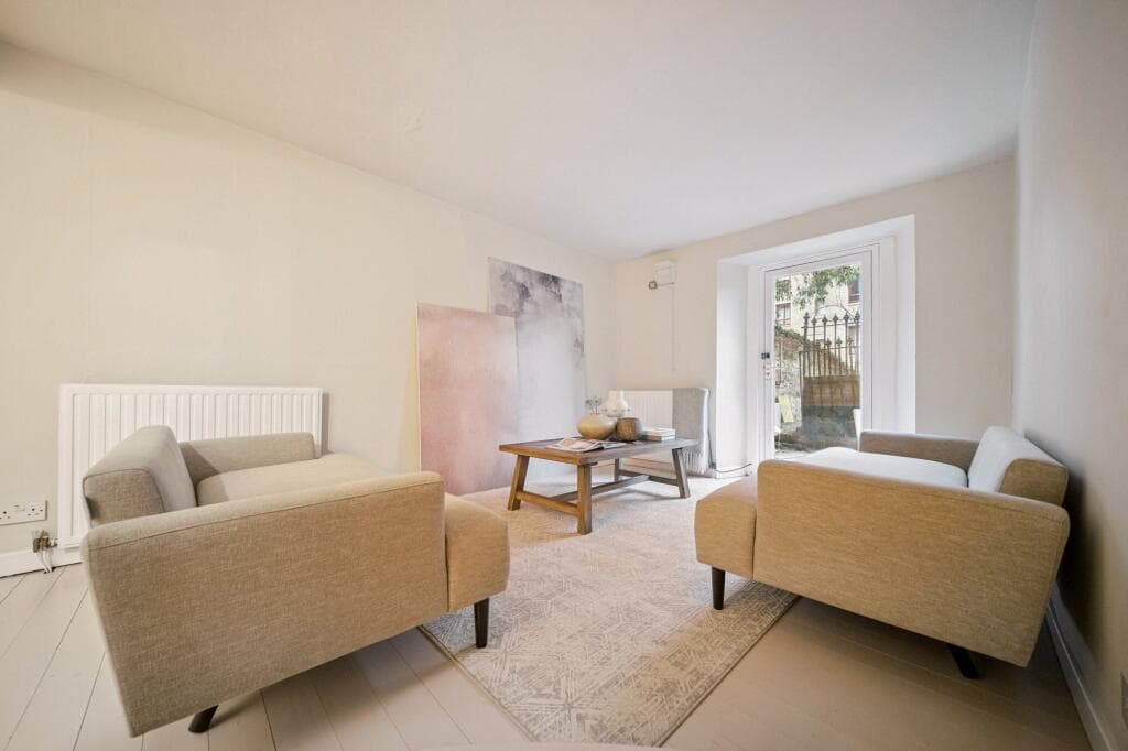 3 bedroom apartment for sale in Barony Street, New Town, Edinburgh, EH3