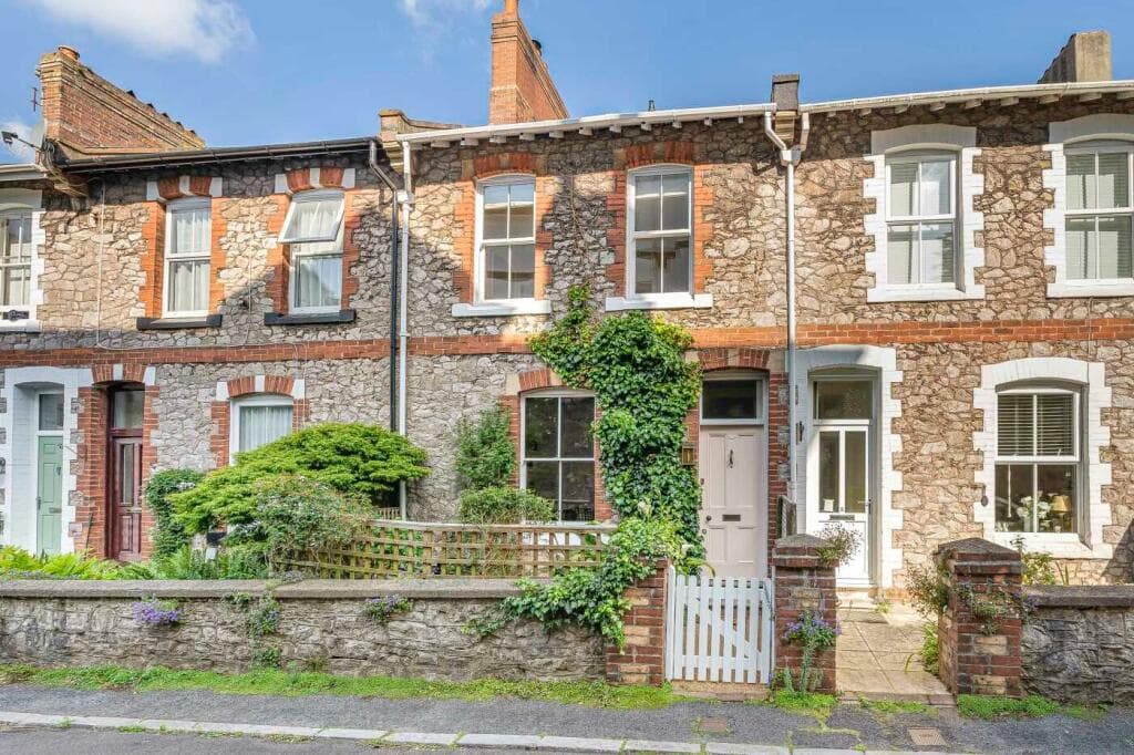 2 bedroom cottage for sale in Ashton Terrace, Ilsham Road, Torquay, Devon, TQ1 2NP, TQ1