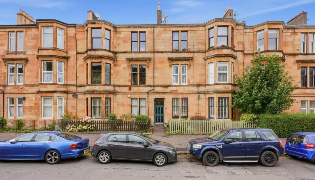 2 bedroom flat for sale in 2/2, 8 Leven Street, Pollokshields, G41 2JQ, G41