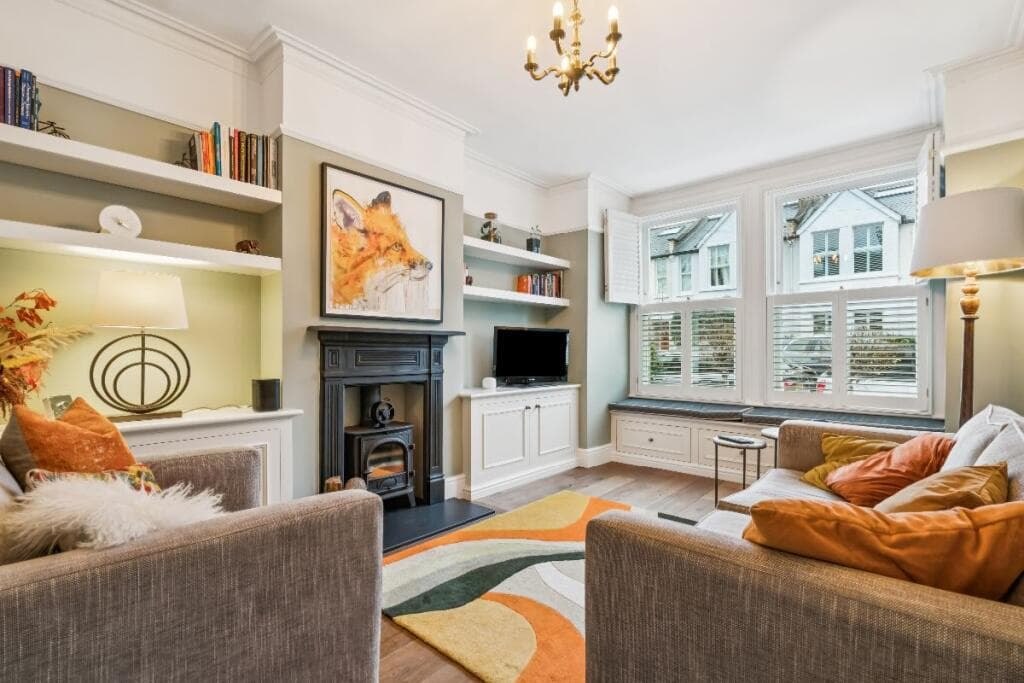 2 bedroom maisonette for sale in Second Avenue, SW14 , SW14