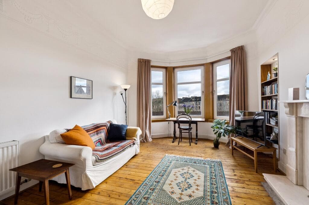 2 bedroom apartment for sale in Niddrie Road, Strathbungo, Glasgow, G42