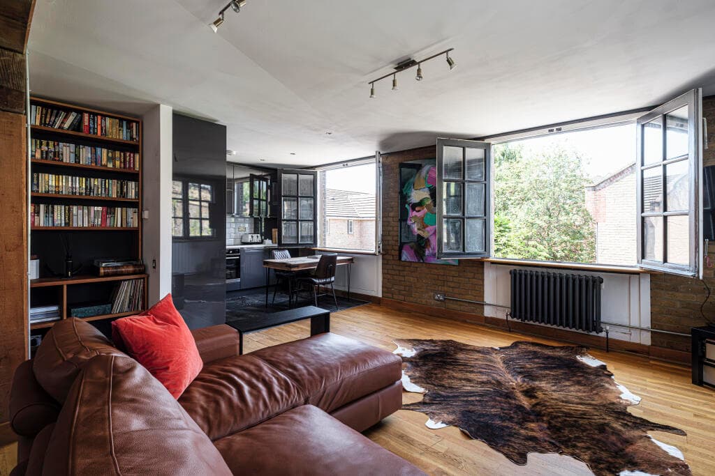 2 bedroom flat for sale in The Maltings, Bermondsey, SE1