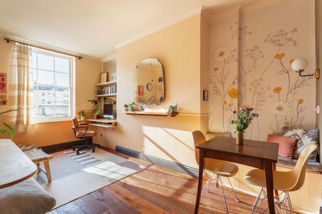 1 bedroom apartment for sale in Regency Square, Brighton, BN1