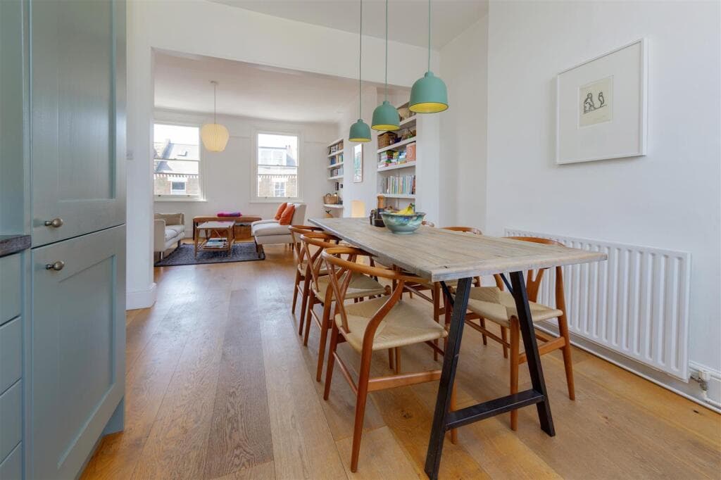 3 bedroom flat for sale in Estelle Road, Hampstead, NW3