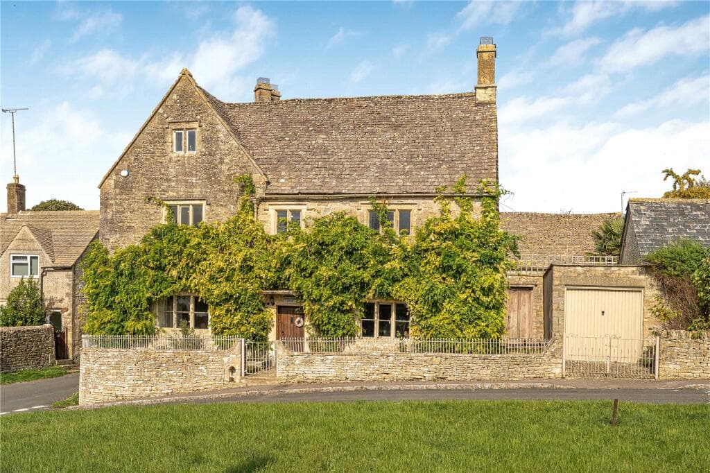 5 bedroom semi-detached house for sale in Aldsworth, Cheltenham, Gloucestershire, GL54