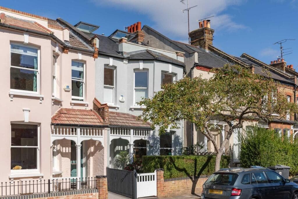 5 bedroom house for sale in Huntingdon Road, London, N2
