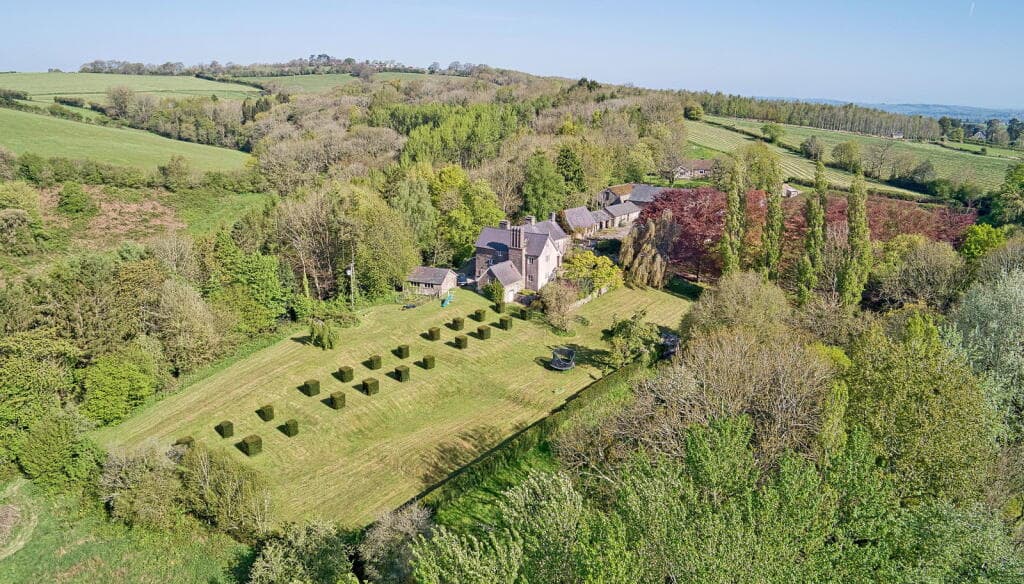 6 bedroom country house for sale in Garn Fawr House (The Garn Fawr Lot 1), Llanhennock, Monmouthshire, NP18 1LU, NP18