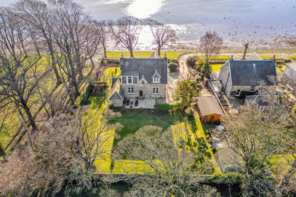 4 bedroom detached house for sale in Rocklea, Clydeview, Dumbarton, G82 4AG, G82