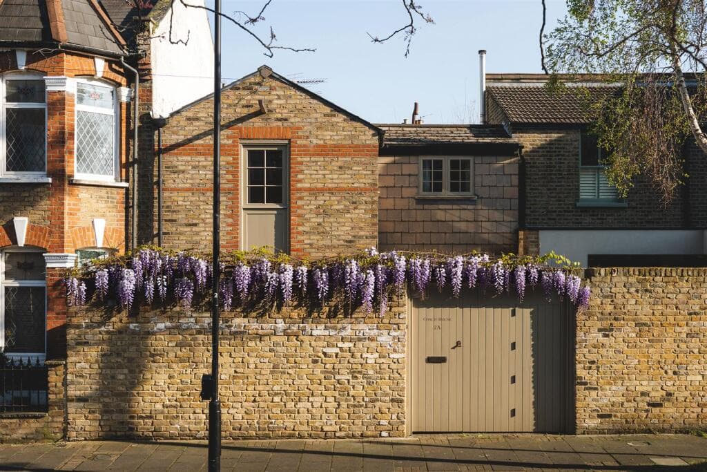 2 bedroom house for sale in Elmcroft Street, Lower Clapton, Hackney, E5