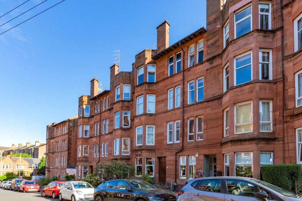 1 bedroom apartment for sale in Underwood Street, Shawlands, Glasgow, G41