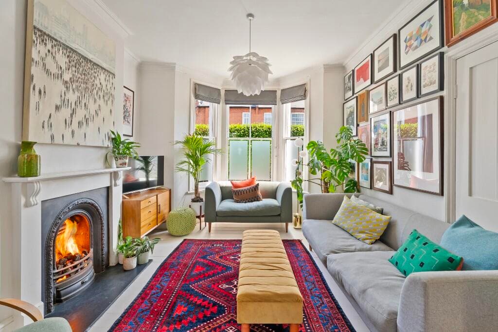 5 bedroom terraced house for sale in Wingford Road, London, SW2