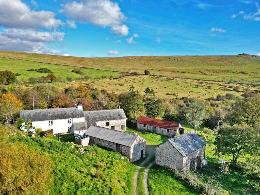 4 bedroom detached house for sale in Peter Tavy, Tavistock, Devon, PL19