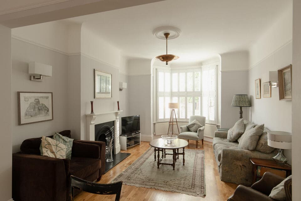 5 bedroom terraced house for sale in Bushey Hill Road, Camberwell, SE5