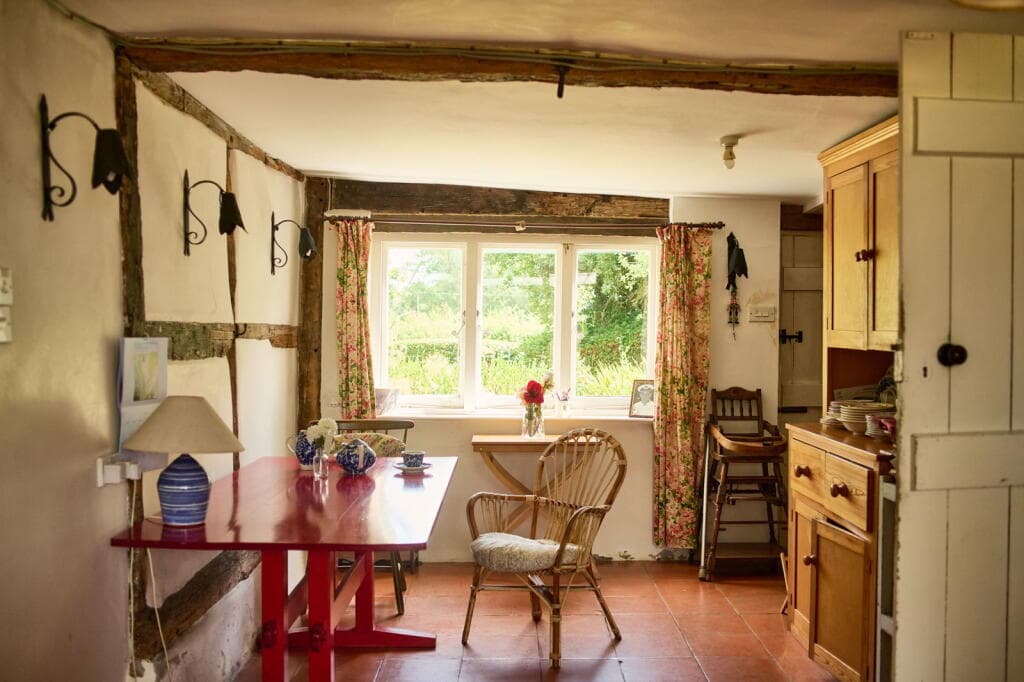 4 bedroom detached house for sale in Outwood Lane, Bletchingley, Redhill, RH1