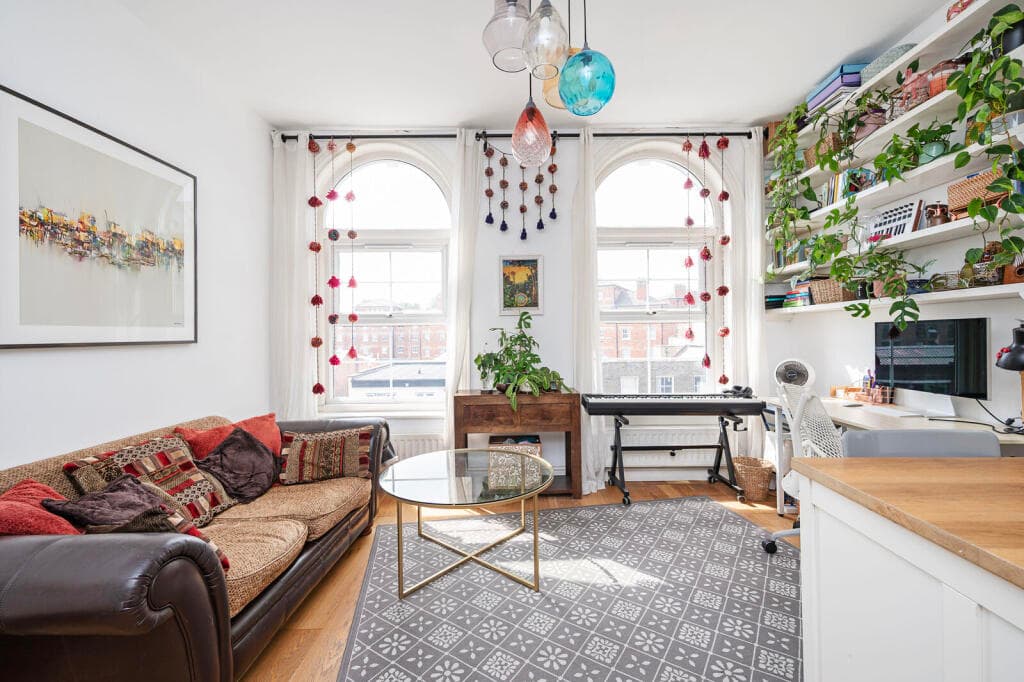 1 bedroom flat for sale in Marsden Court, The Oval, E2 9DT, Bethnal Green, London, E2